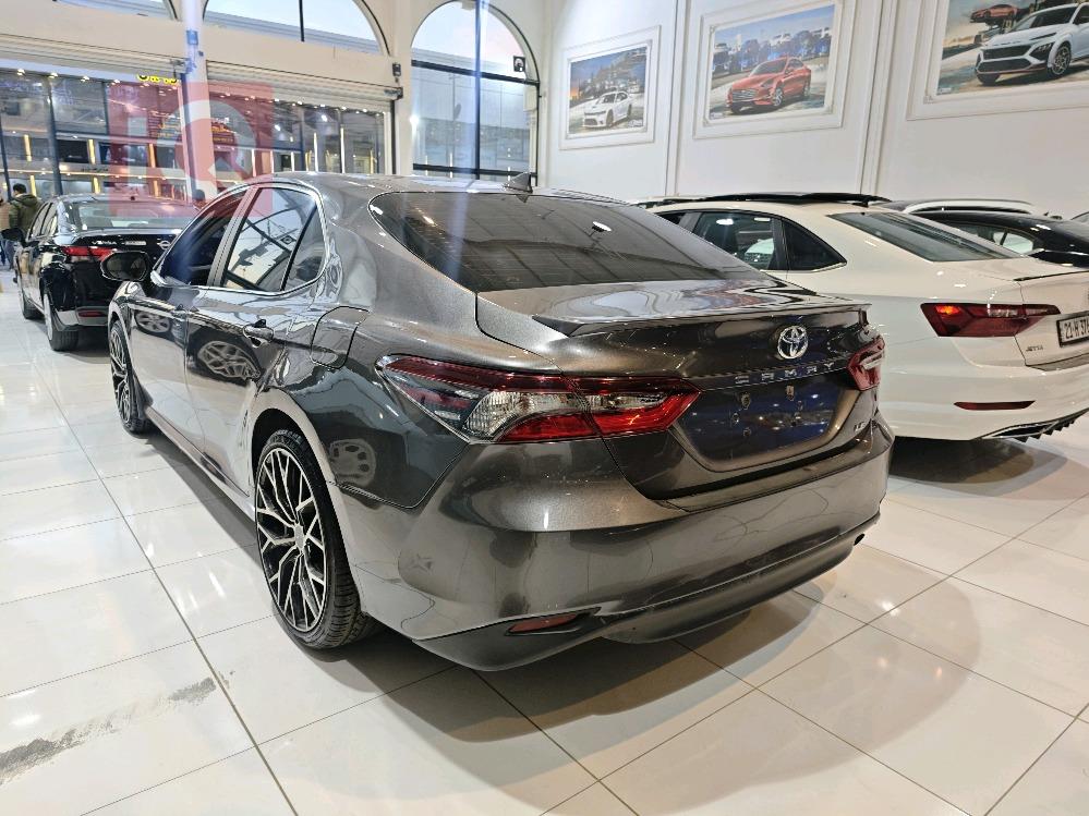 تۆیۆتا کامری